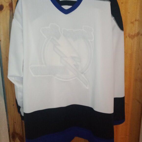 Late 90s CCM On-Ice Tampa Bay Lightning size 52 NHL Hockey Jersey - Picture 11 of 11